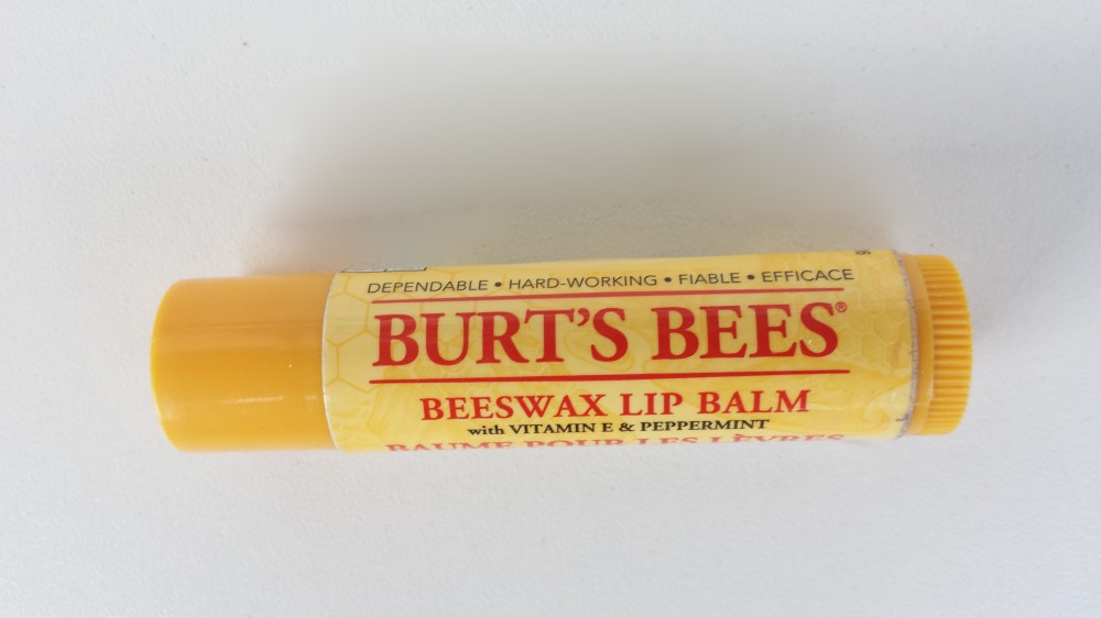 Burt's Bees Beeswax Chapstick - all natural